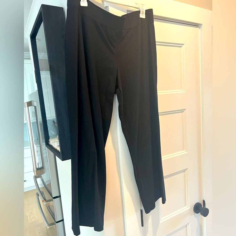 Athleta size 12 Interstellar pant with front ankle slit